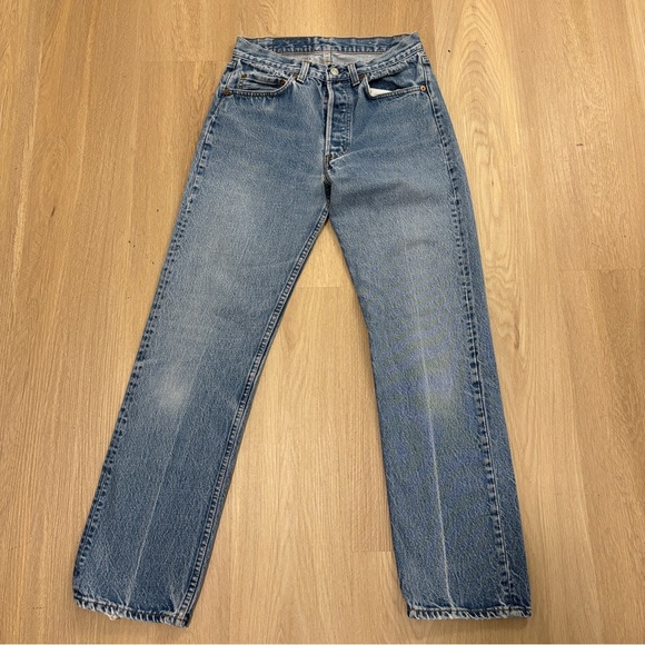 Vintage 501 Levi’s Jeans - Picture 5 of 12